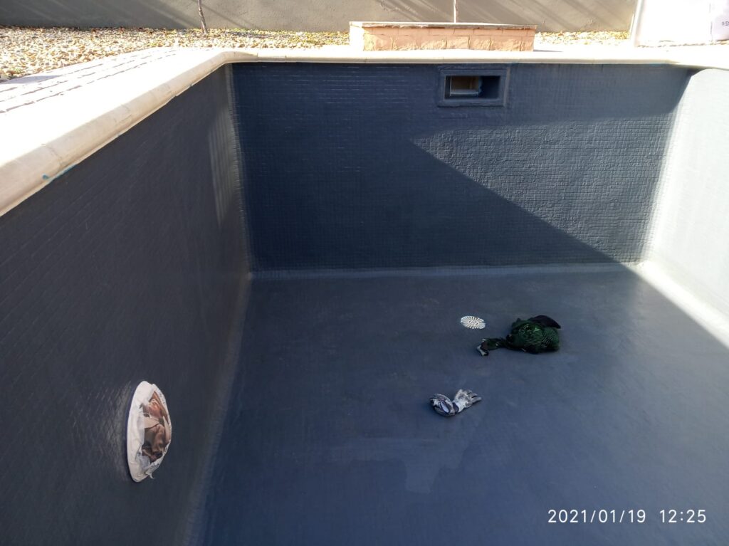 Impermeabilización de piscina con lámina armada