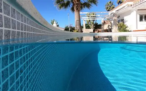 Soldadura subacuática de liner de piscina